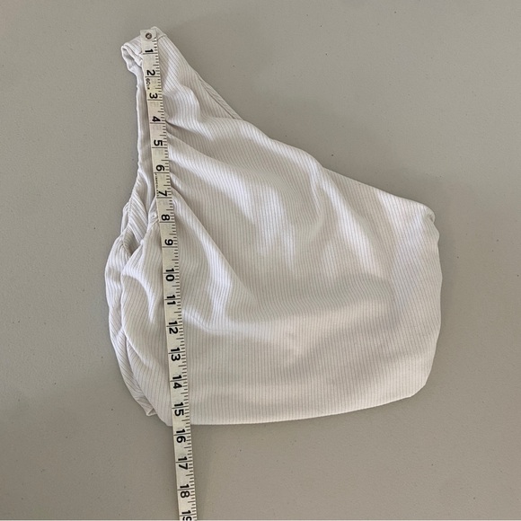 Endless Blu Off-white Cream Ribbed Textured One Shoulder Crop Top Shirt Large - Picture 6 of 7